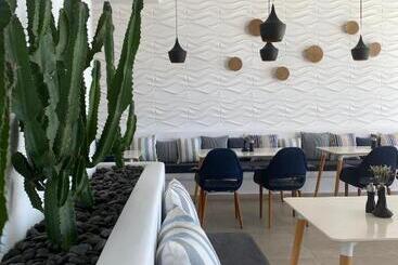 هتل Absolute Mykonos Suites & More