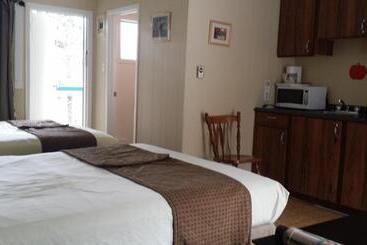 هتل Appletree Inn