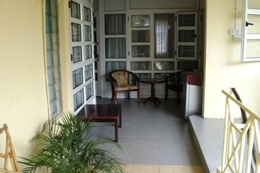 هتل Auberge Le Saladier