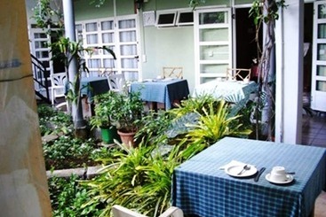هتل Auberge Le Saladier
