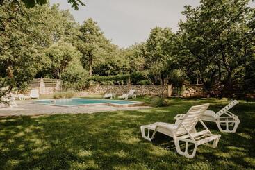 هتل Bed And Breakfast Kolo Adults Only