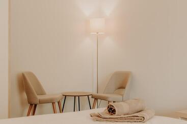 هتل Bed And Breakfast Kolo Adults Only