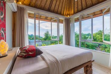 هتل Boho Bingin Beach Bali