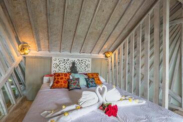 هتل Boho Bingin Beach Bali
