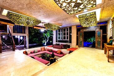 هتل Boho Bingin Beach Bali