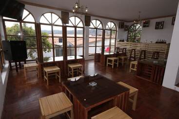 هتل Casa Encuentro San Blas
