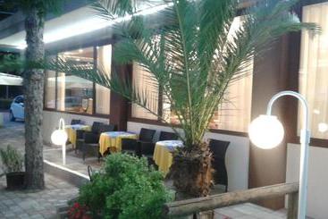 酒店 La Rondine
