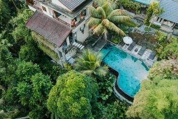 هتل The Iyang Ubud