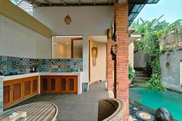 هتل The Iyang Ubud