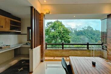 هتل The Iyang Ubud
