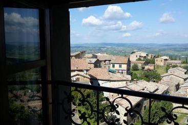 Отель Residenza Palazzo Saloni