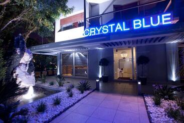 هتل The Crystal Blue