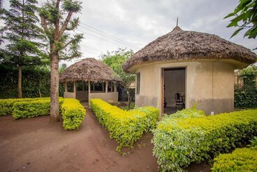Muhabura Motel