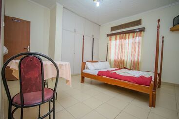 Muhabura Motel