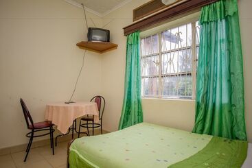 Muhabura Motel