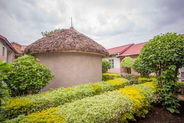 Muhabura Motel