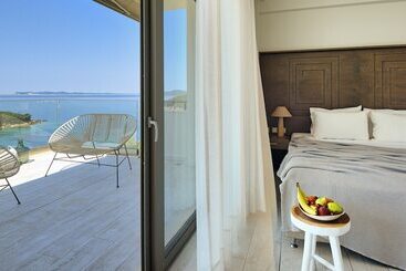 Prima Vista Beachfront Boutique - Sivota