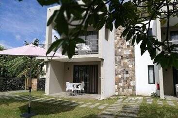 Valmarin Seafront Apartments