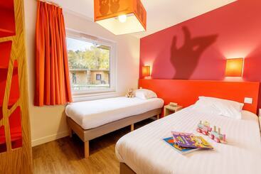 هتل Center Parcs Le Bois Aux Daims