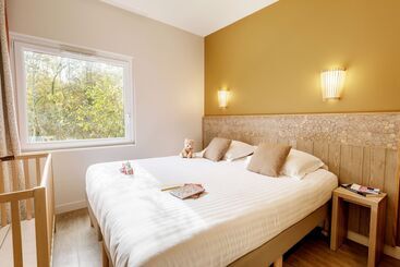 هتل Center Parcs Le Bois Aux Daims