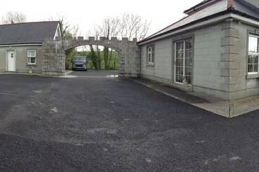 هتل Deerpark Manor Bed & Breakfast