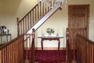 هتل Deerpark Manor Bed & Breakfast