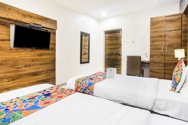 Fabhotel Amour   Nr Mumbai International Airport