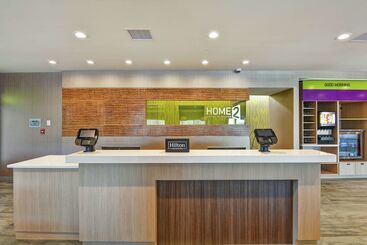 هتل Home2 Suites By Hilton Dayton Vandalia