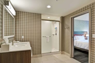 هتل Home2 Suites By Hilton Dayton Vandalia