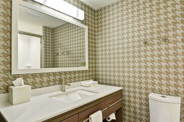 هتل Home2 Suites By Hilton Dayton Vandalia