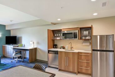 هتل Home2 Suites By Hilton Dayton Vandalia