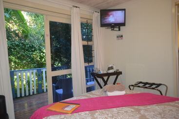 هتل Knysna Herons Guest House