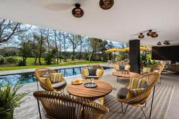 Lavida Hotel At Camiral Golf & Wellness