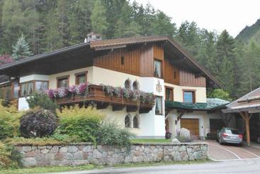 Отель Lärchenwald Appartements