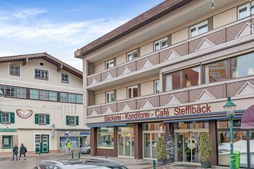 Otel Rössl By Skinetworks
