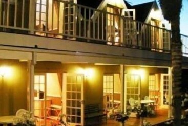 هتل Yamkela Guest House