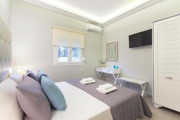 Aroma Beach Hotel Bungalows