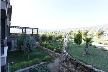 هتل Hierapark Thermal & Spa