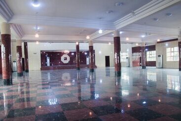 هتل Jata Events And Suites