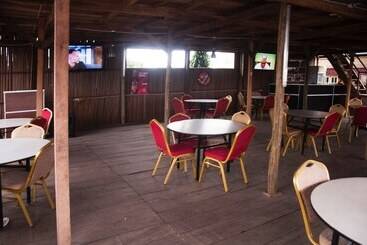 هتل Jata Events And Suites
