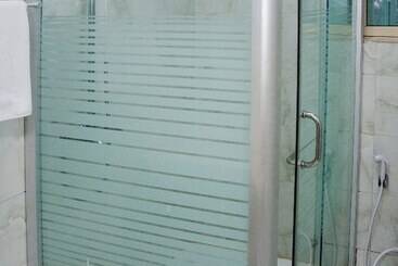 هتل Jata Events And Suites
