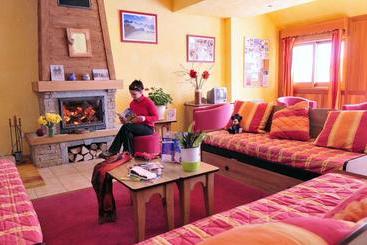 هتل Résidence Goélia Les Chalets De La Toussuire