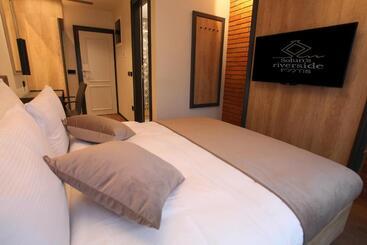 هتل Solun S Riverside Rooms