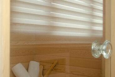 هتل Sweet Home Suite