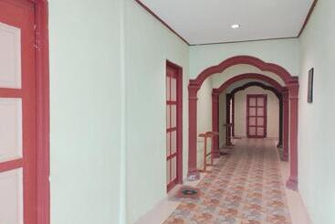 هتل Bohok Guesthouse
