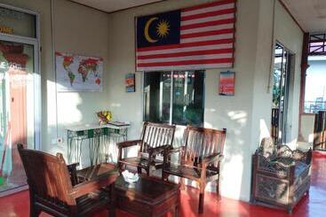 هتل Bohok Guesthouse