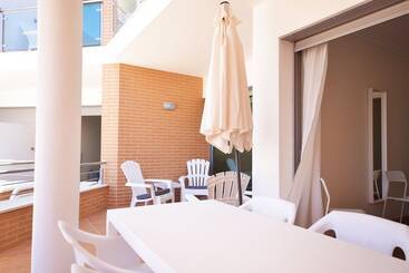 Millennium Golf Residences Al