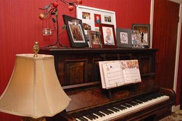 Cradog Farmhouse B&b