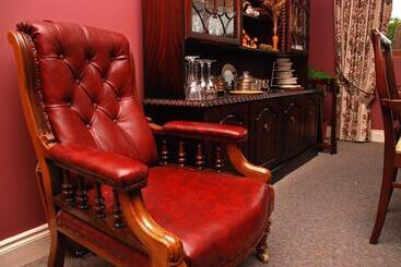 Cradog Farmhouse B&b