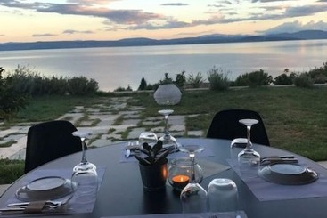 هتل Elimnion Resort